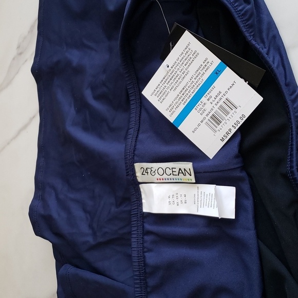 24 & Ocean Solid Swimskirt in Midnight Size XL - Picture 7 of 8